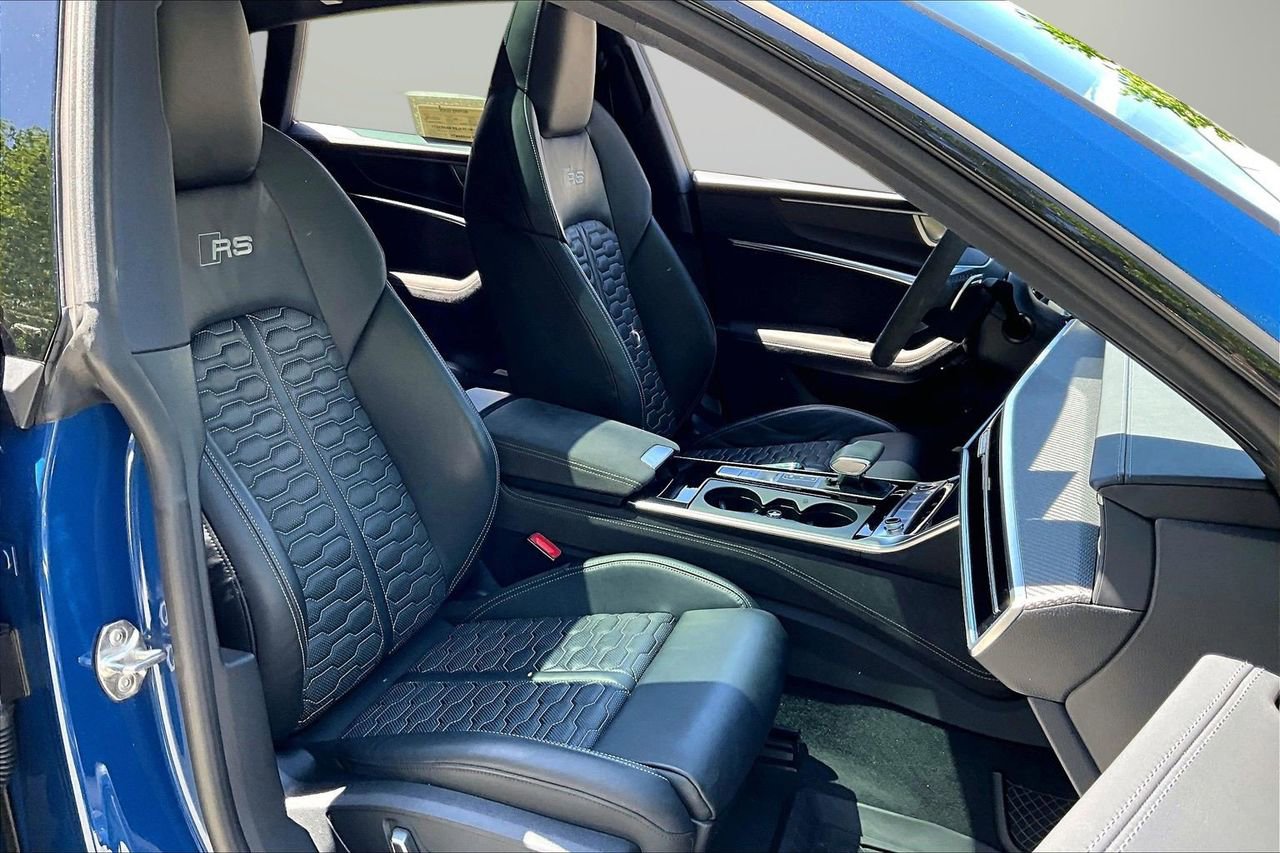 Used 2024 Audi RS 7 Performance AWD/4WD image 24