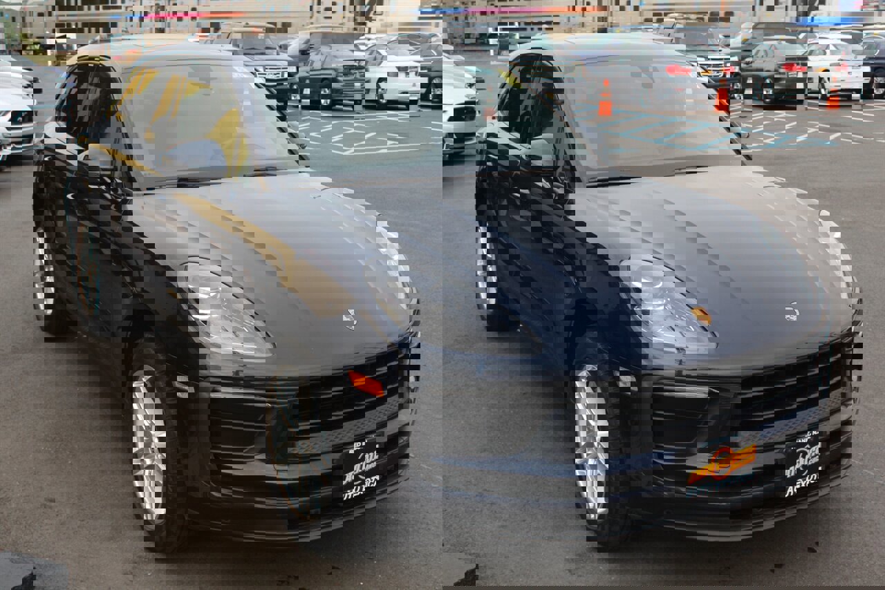 Used 2022 Porsche Macan image 4