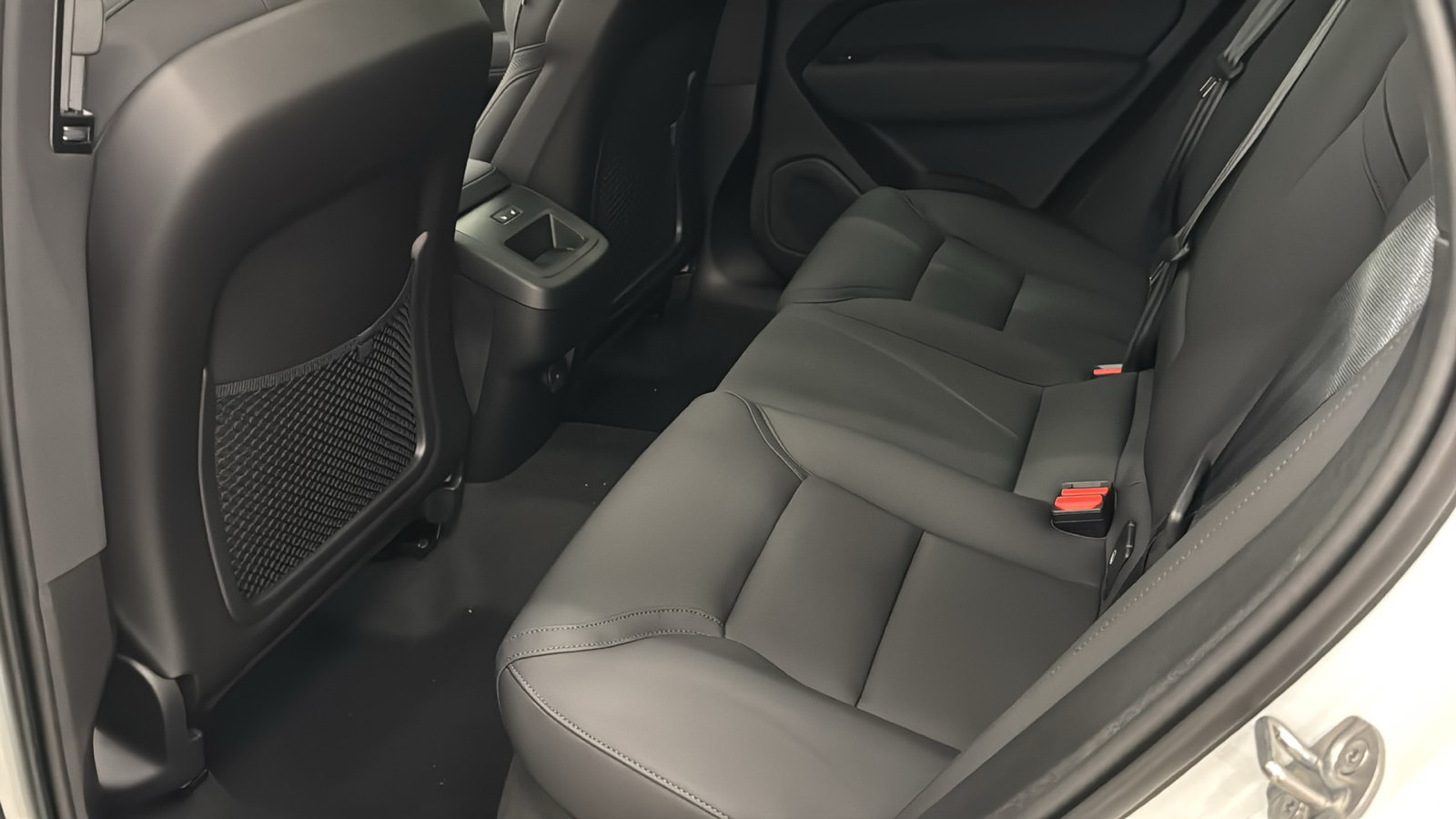 New 2027 Volvo XC60 B5 Core AWD/4WD image 27
