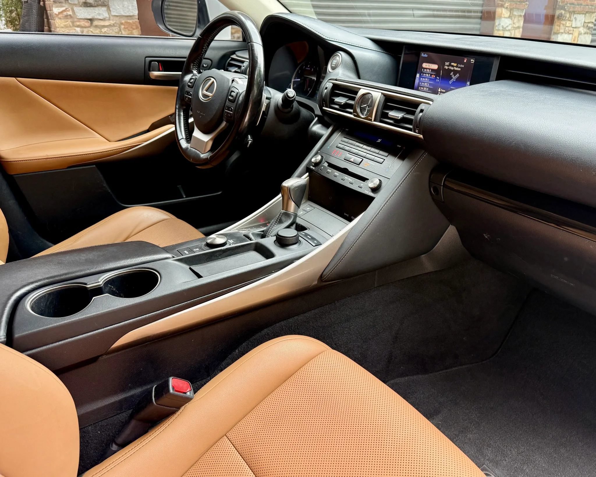 Used 2018 Lexus IS 300 AWD w/ Comfort Package image 12