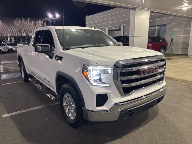 Used 2020 GMC Sierra 1500 SLE w/ SLE Value Package image 4