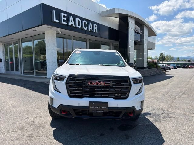 Used 2024 GMC Acadia AT4 w/ Super Cruise Package AWD/4WD image 8