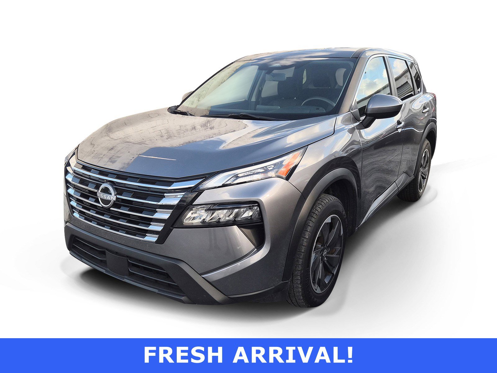 Used 2024 Nissan Rogue SV image 1