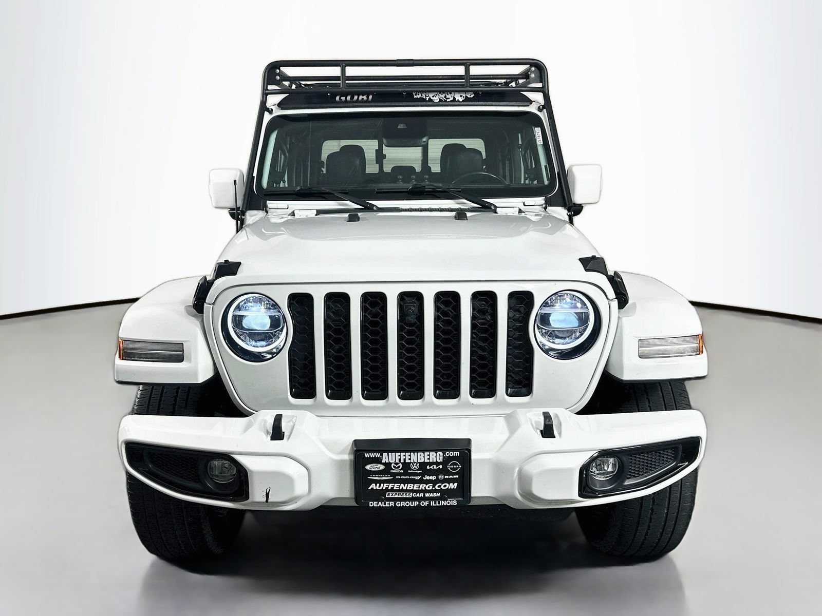 Used 2022 Jeep Gladiator Overland AWD/4WD image 2