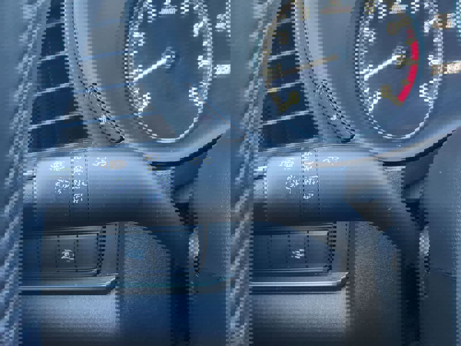 Used 2023 MAZDA CX-30 AWD 2.5 S w/ Select Package image 25