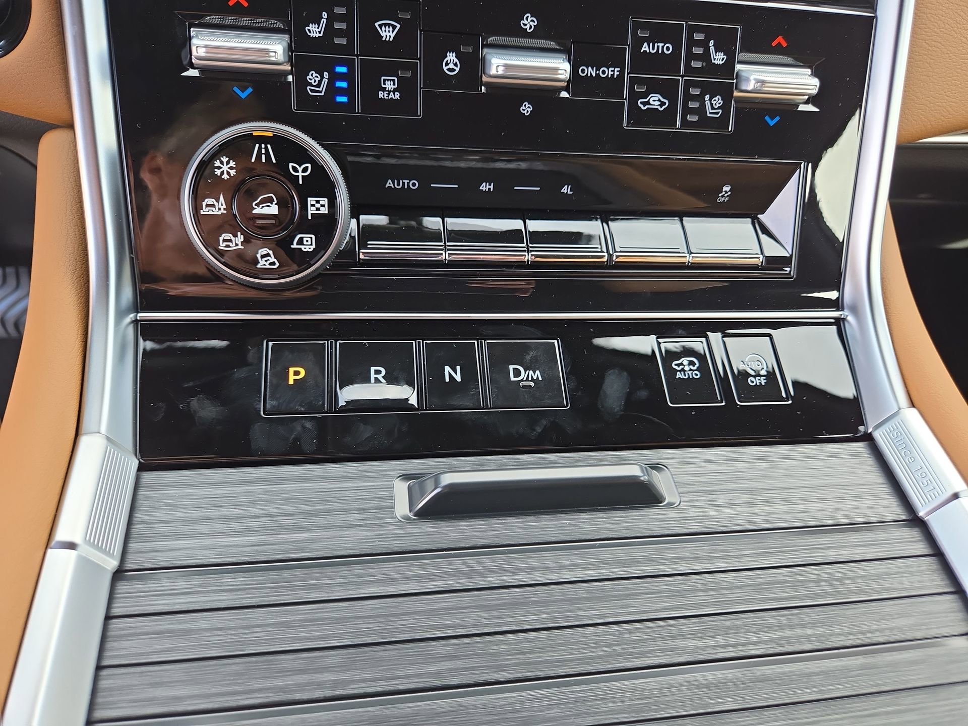 New 2026 Nissan Armada Platinum Reserve image 23