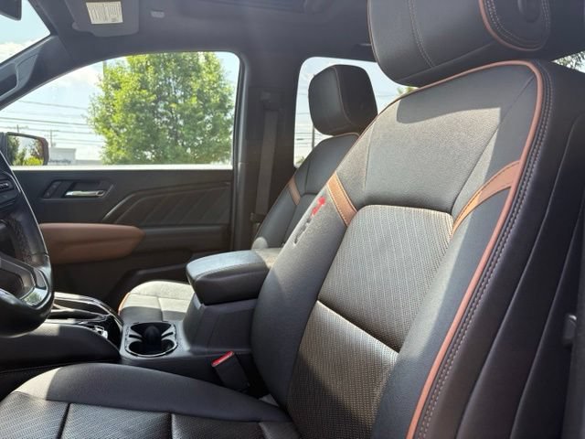 Used 2023 GMC Canyon AT4 w/ AT4 Premium Package AWD/4WD image 27