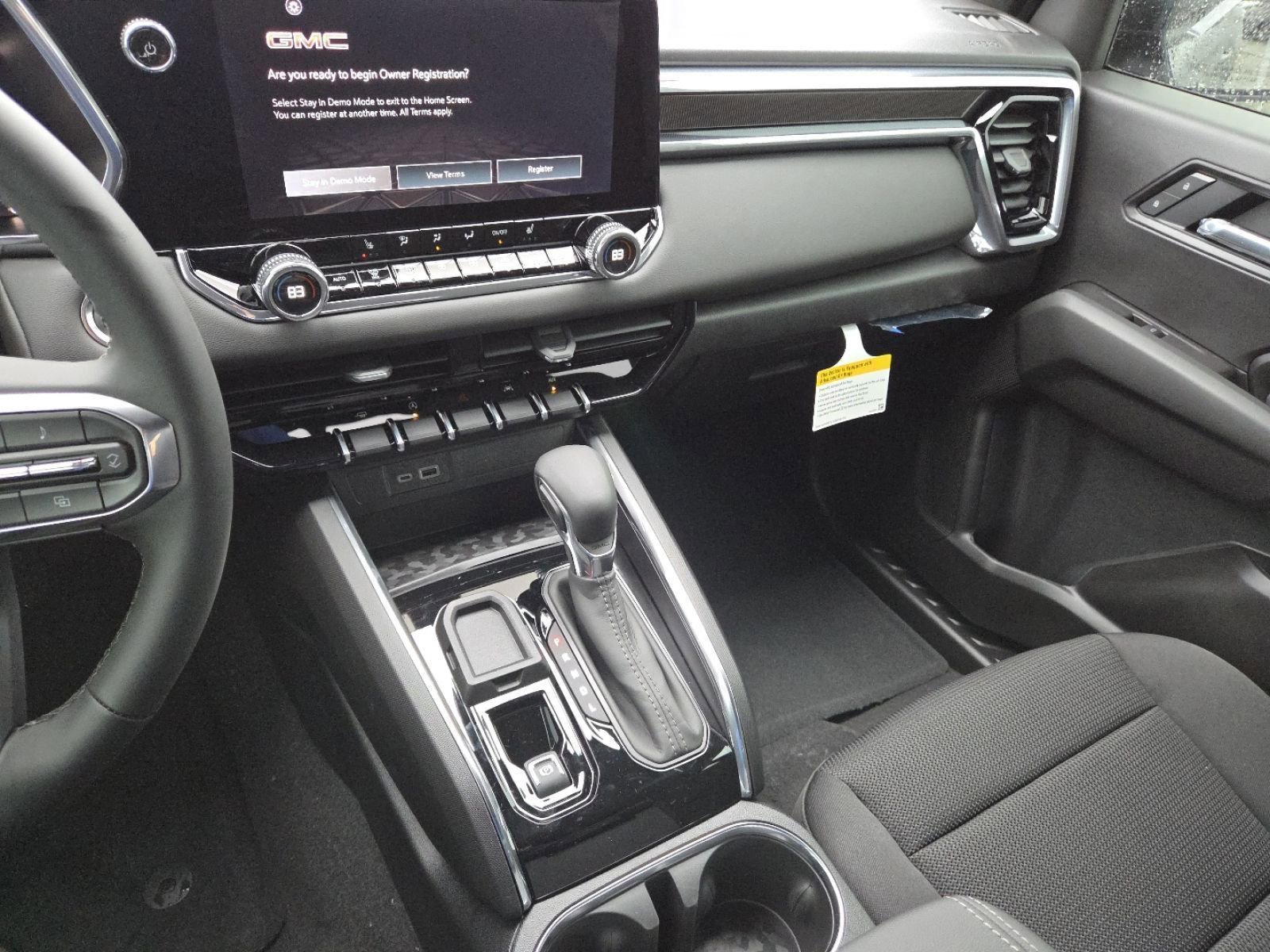 New 2026 GMC Canyon Elevation w/ Convenience Package RWD image 30