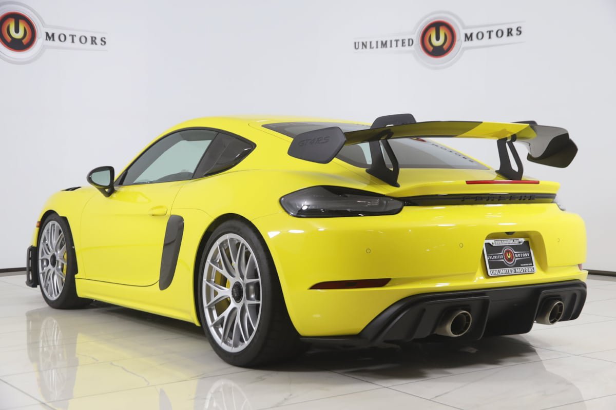 Used 2025 Porsche 718 Cayman GT4 RS w/ Weissach Package RWD image 4