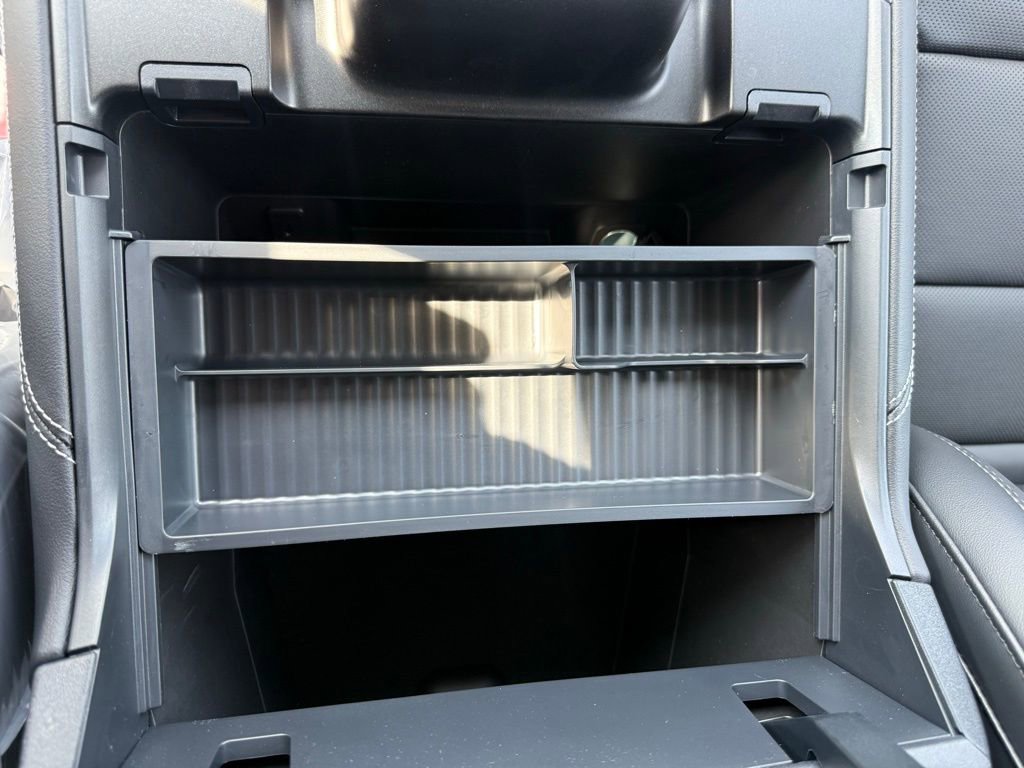 New 2026 Ford Expedition Max Platinum image 25