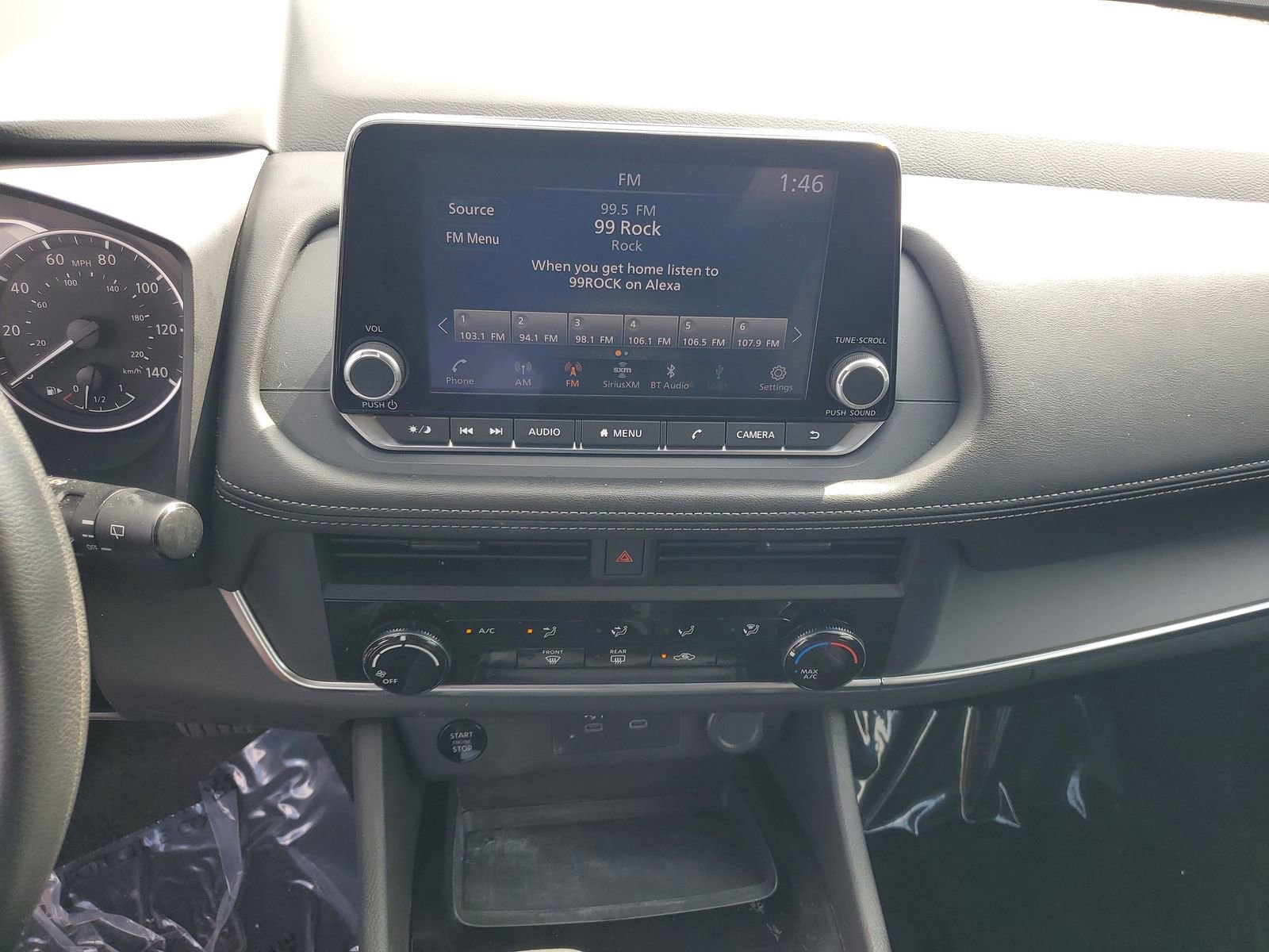 Used 2024 Nissan Rogue S image 15