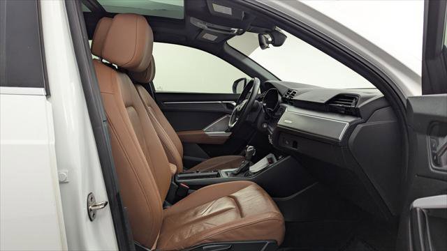 Used 2020 Audi Q3 2.0T Premium image 22