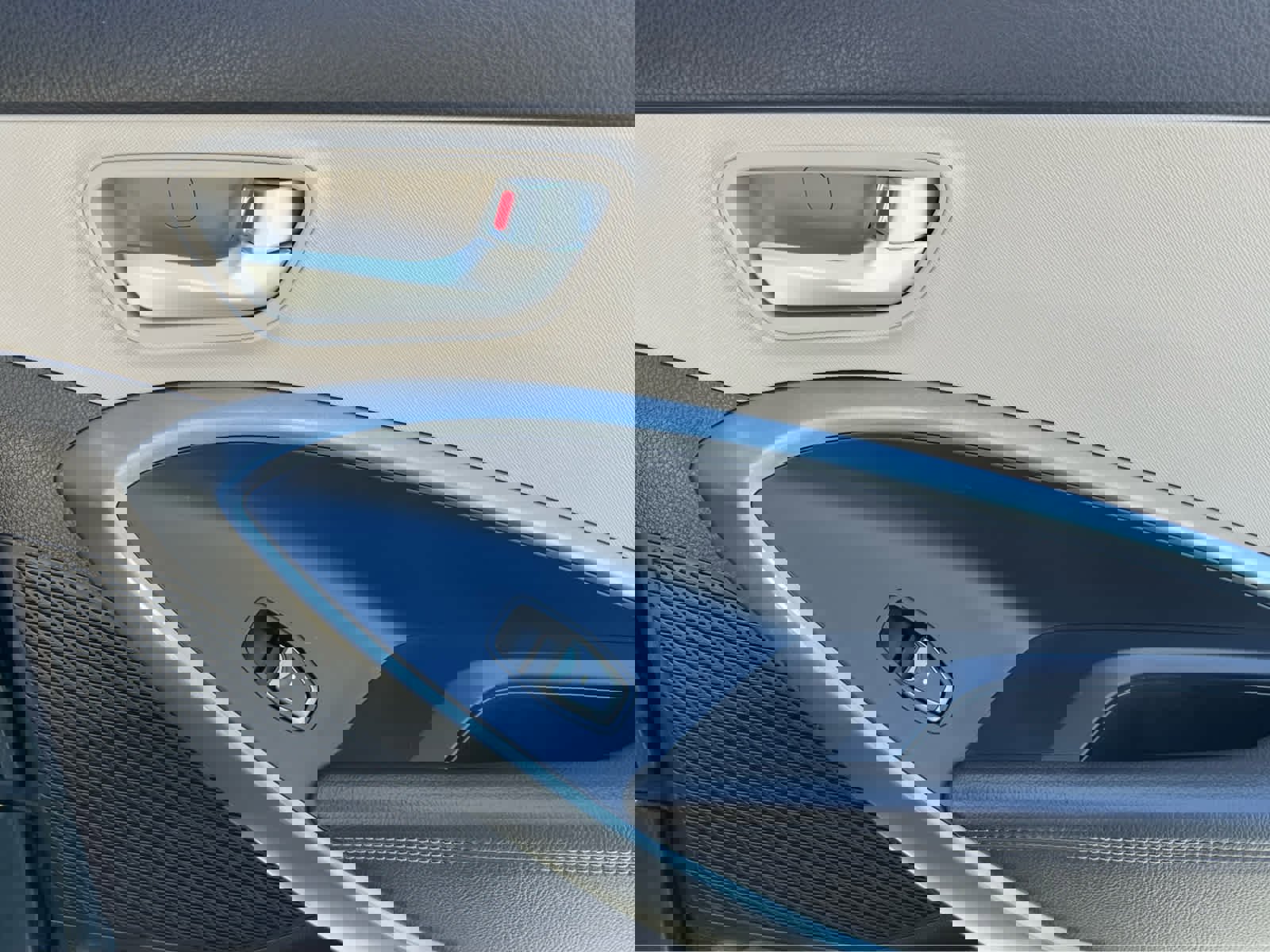 Used 2014 Hyundai Santa Fe GLS image 22