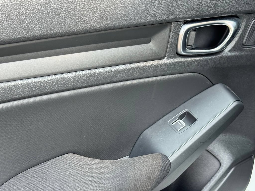 Used 2023 Honda Civic Sport image 11
