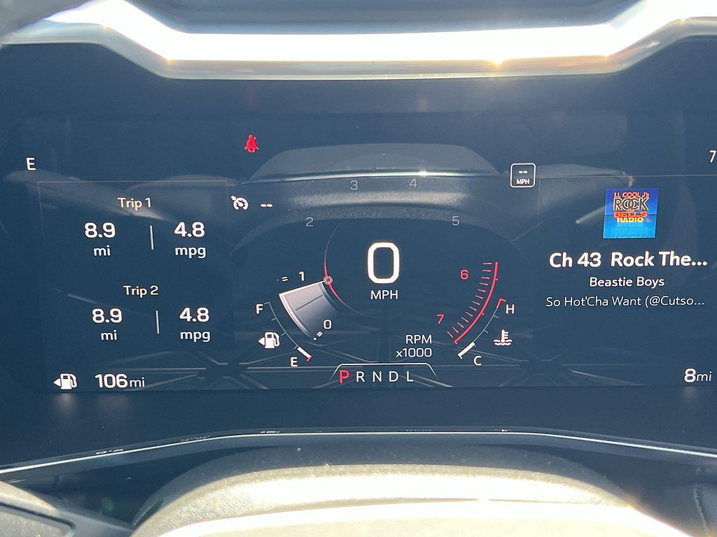 New 2026 GMC Canyon Elevation w/ LPO, Black Badging Package RWD image 15
