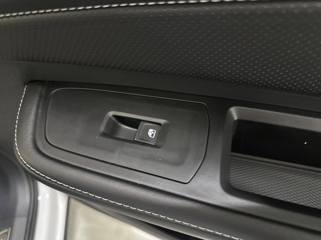 New 2026 Volkswagen Atlas SE image 40