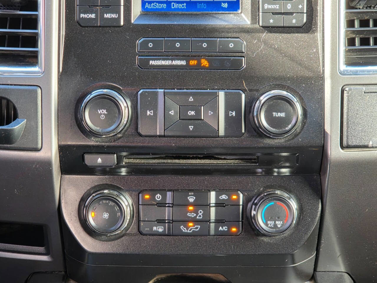 Used 2015 Ford F150 XLT w/ Equipment Group 301A Mid image 26