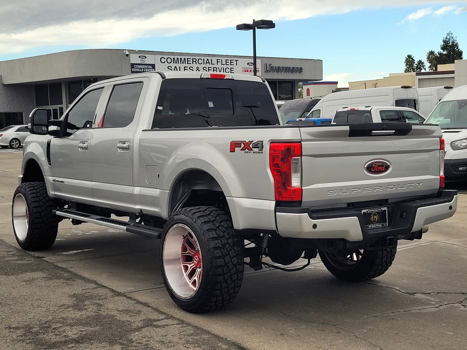 Used 2019 Ford F250 Lariat w/ Lariat Value Package image 6