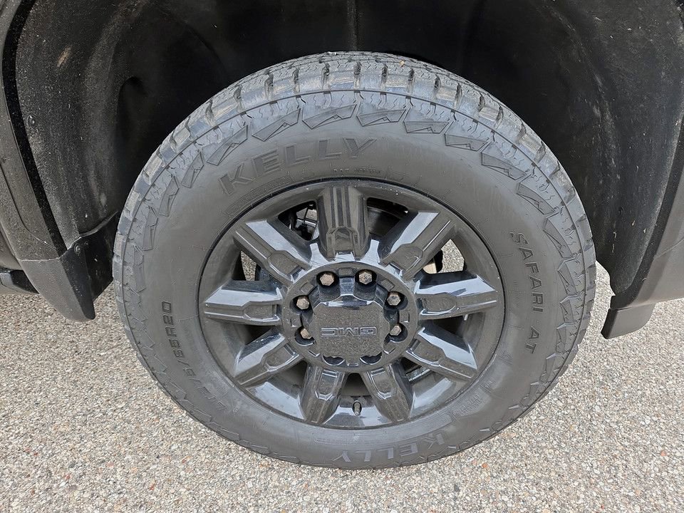 Used 2024 GMC Sierra 2500 AT4 w/ AT4 Premium Plus Package image 37
