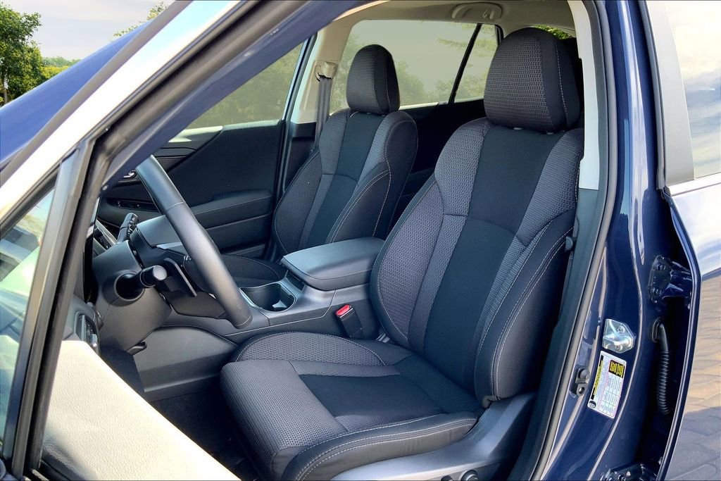 Certified 2025 Subaru Outback Premium image 20
