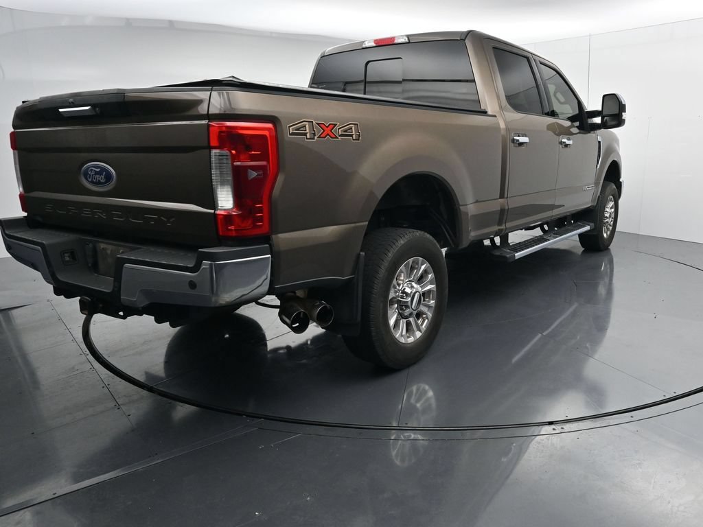 Used 2017 Ford F250 Lariat w/ Chrome Package AWD/4WD image 7