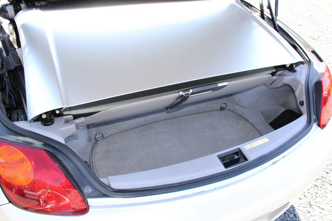 Used 2002 Lexus SC 430 Convertible RWD image 29