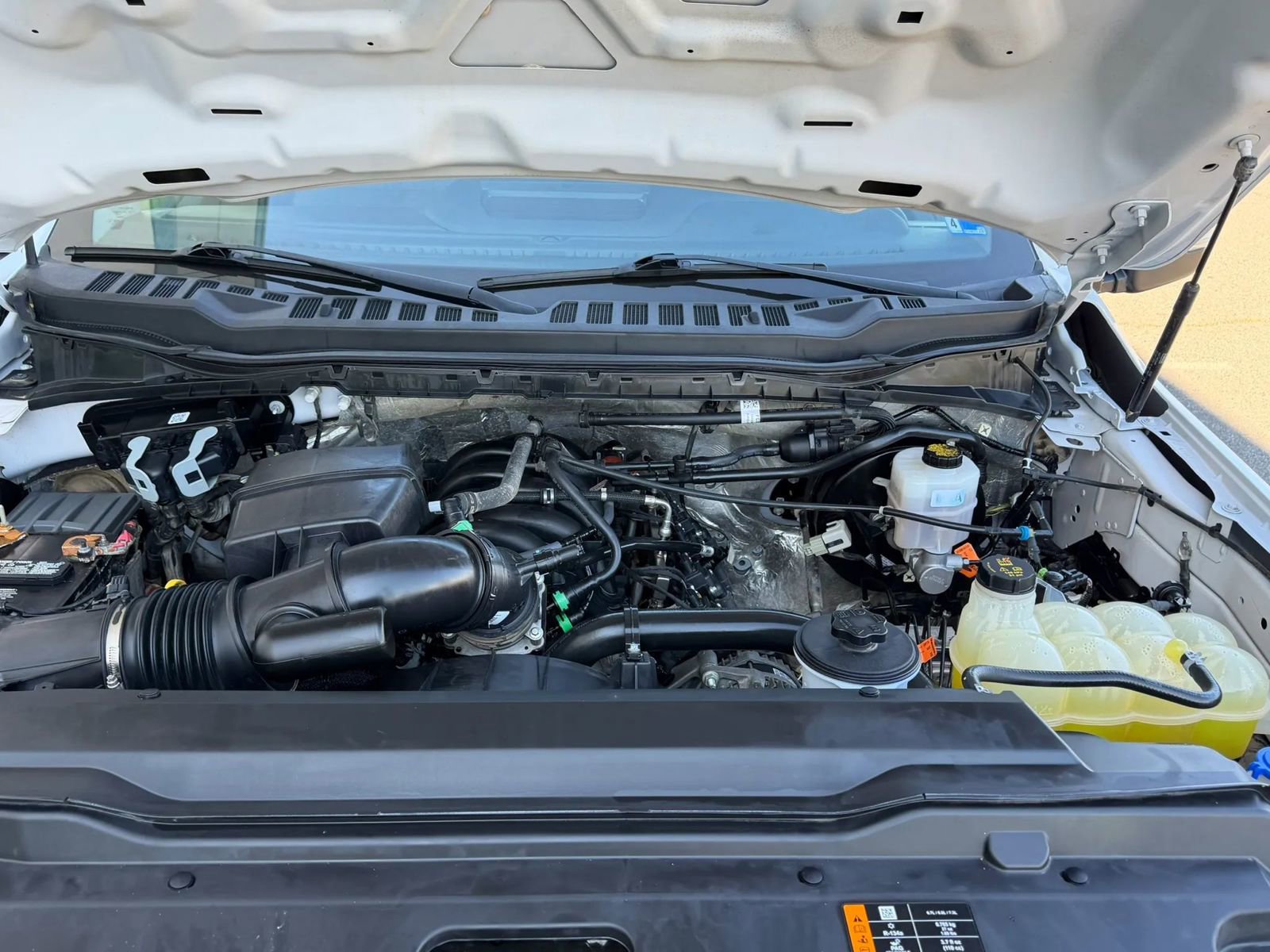 Used 2024 Ford F250 XLT w/ FX4 Off-Road Package image 29