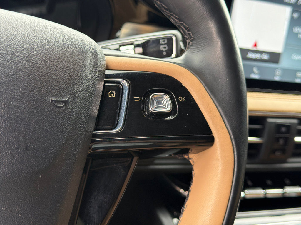 Used 2022 Lincoln Corsair Reserve w/ Luxury Package FWD image 27