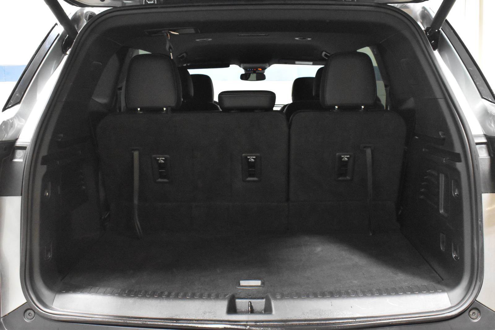 Used 2025 Buick Enclave Preferred image 25