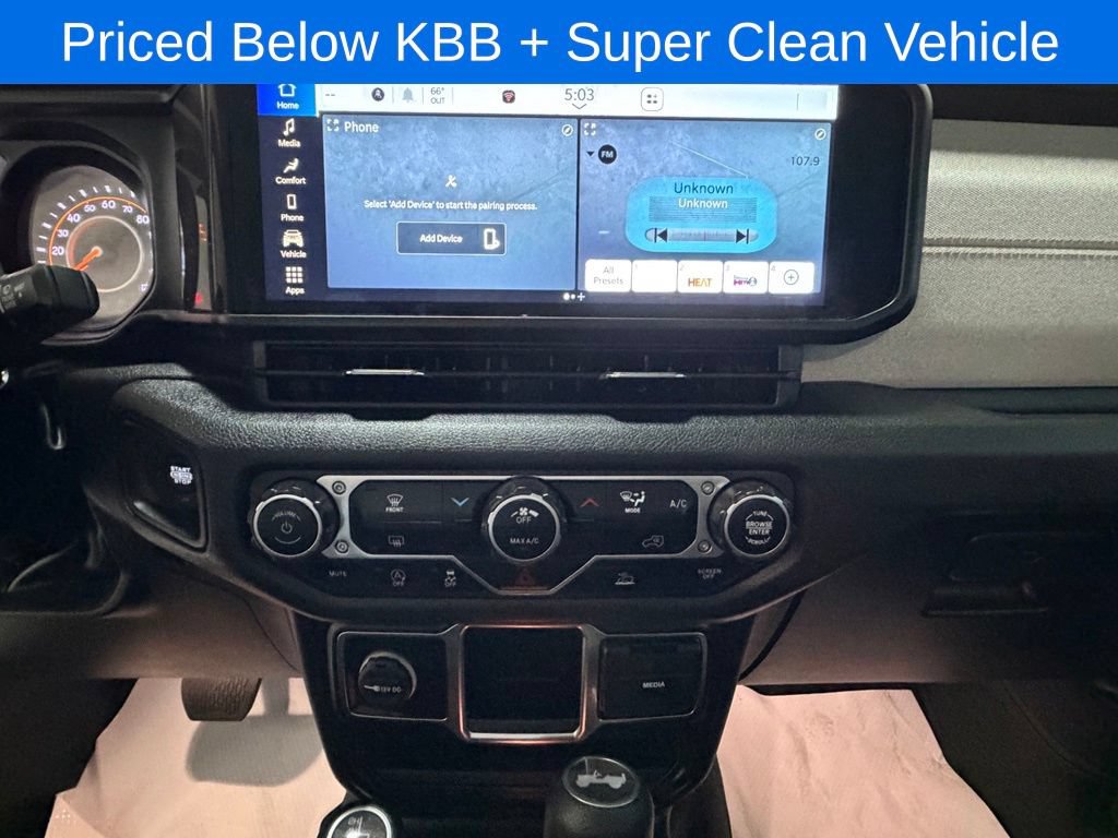 Used 2024 Jeep Wrangler Unlimited Sport AWD/4WD image 15