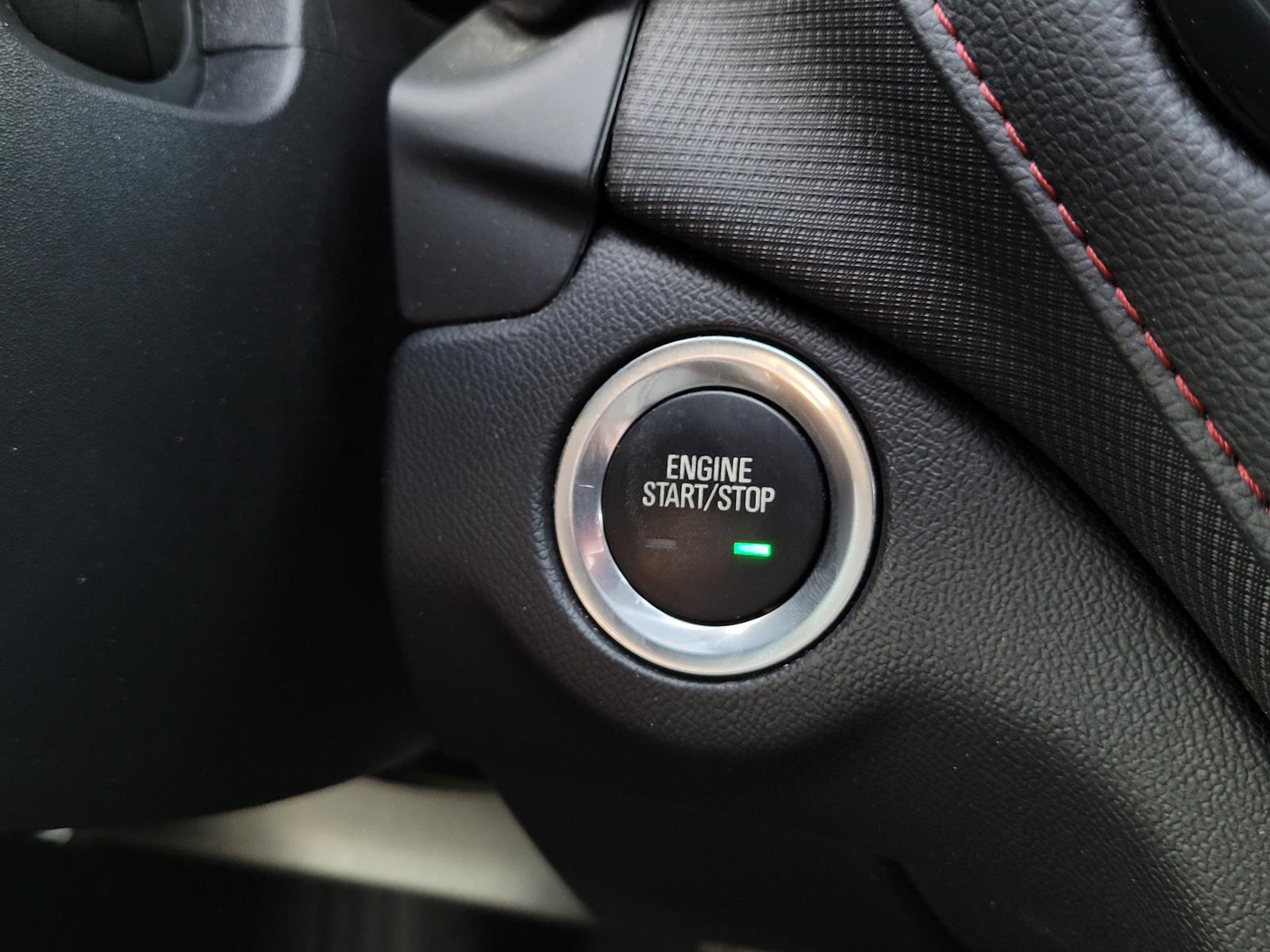 Used 2023 Chevrolet Equinox RS w/ RS Leather Package FWD image 15