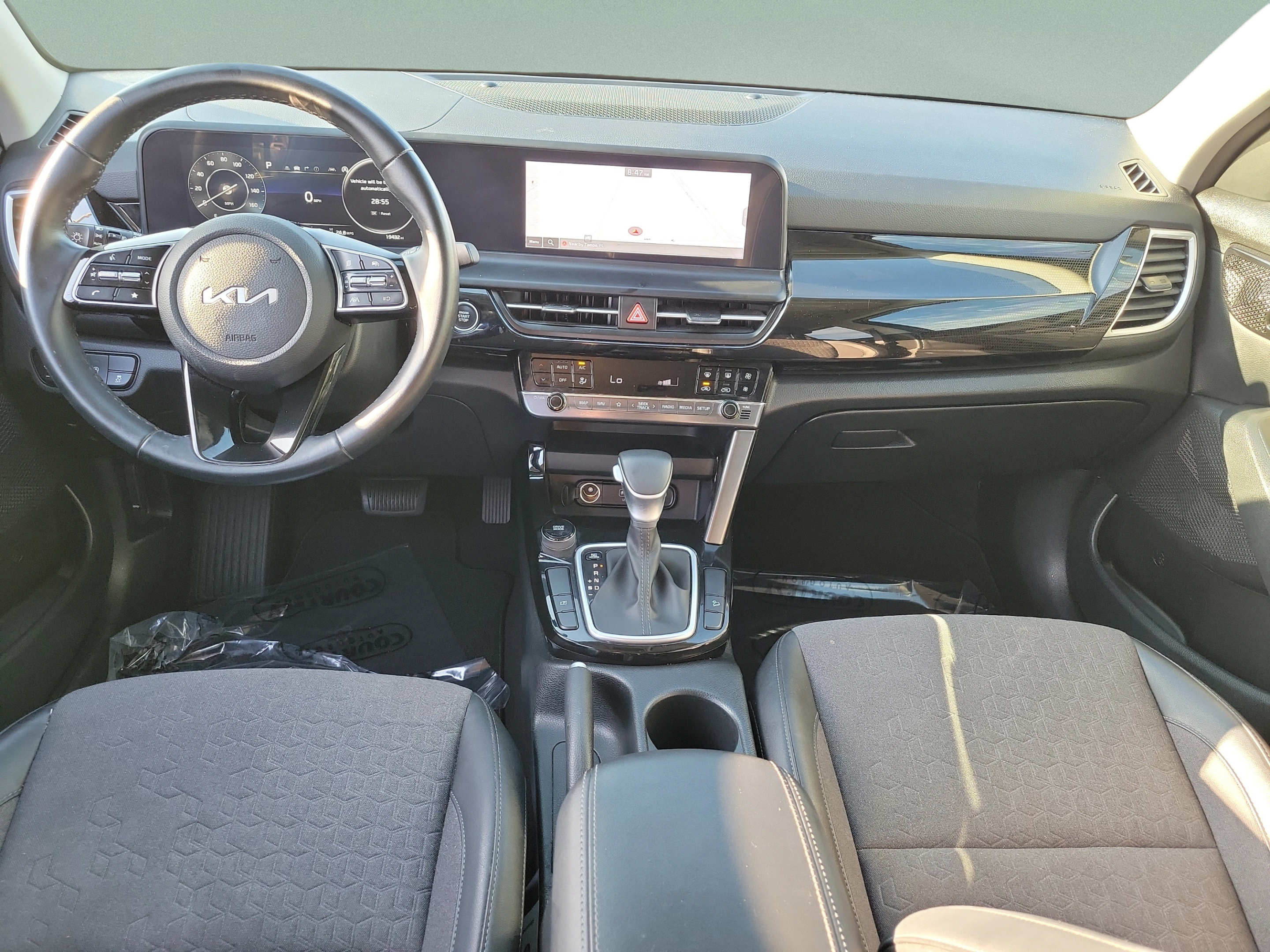 Certified 2024 Kia Seltos S FWD image 10