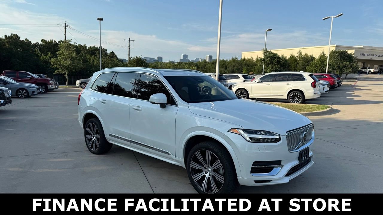 Certified 2024 Volvo XC90 T8 Ultimate w/ Lounge Package AWD/4WD image 3