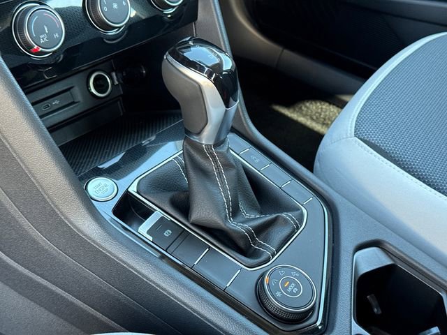 New 2025 Volkswagen Taos S image 31