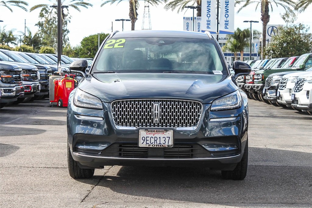 Used 2022 Lincoln Corsair Reserve image 2