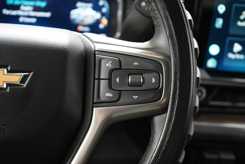 Used 2026 Chevrolet Silverado 1500 LT AWD/4WD image 16