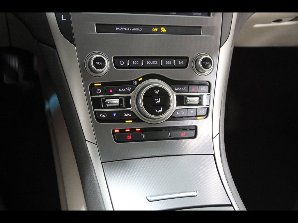 Used 2019 Lincoln MKZ Reserve image 16