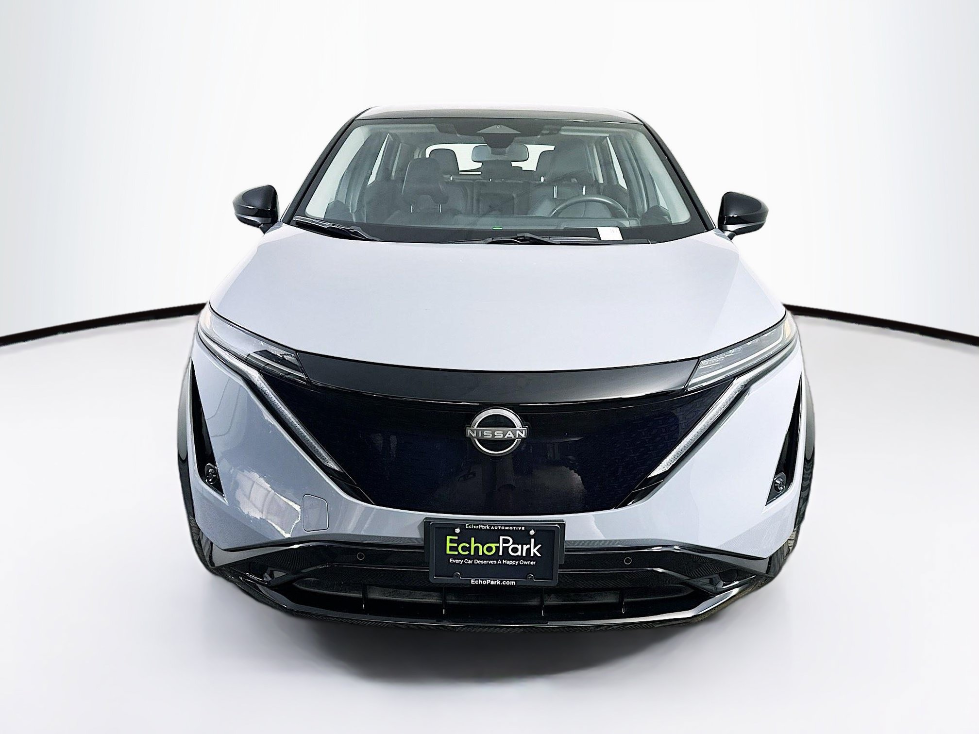 Used 2024 Nissan Ariya FWD image 2