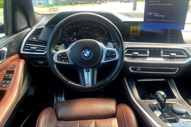 Used 2020 BMW X5 M50i image 5