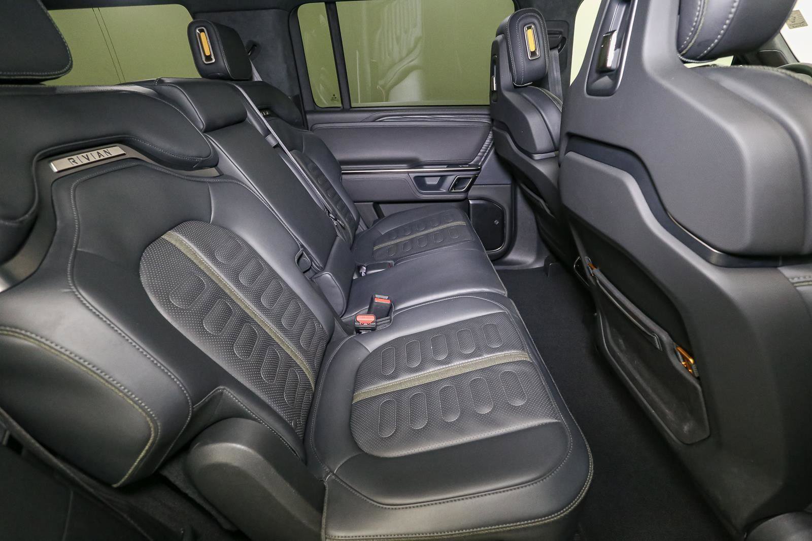 Used 2023 Rivian R1S Launch Edition AWD/4WD image 22