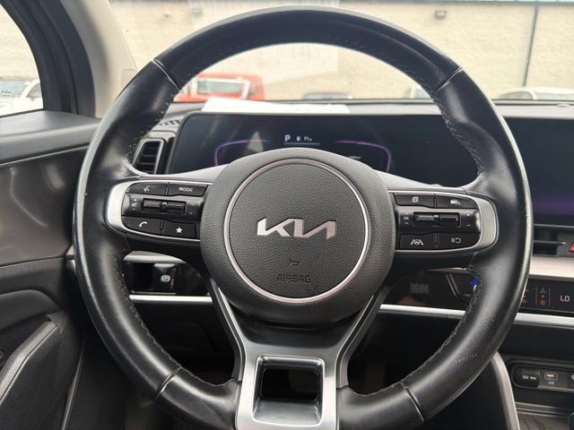 Used 2024 Kia Sportage EX AWD/4WD image 15