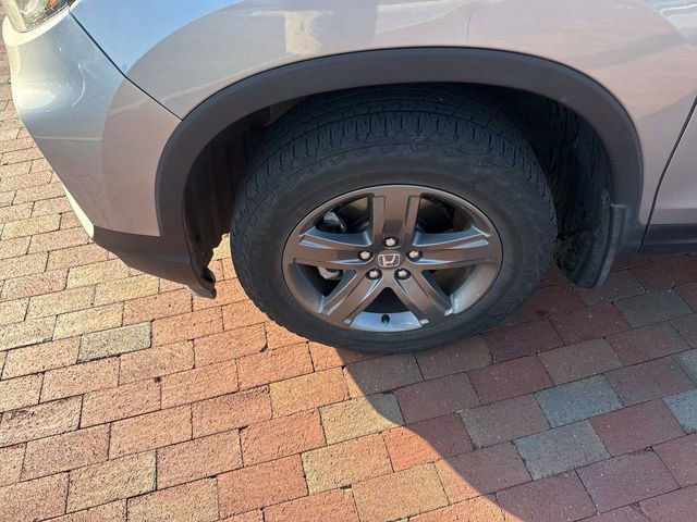 Used 2023 Honda Ridgeline RTL image 2