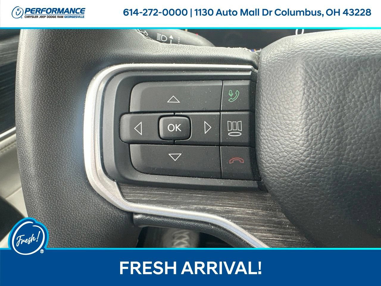 Used 2024 Jeep Wagoneer L Series II w/ Flexible Seating Group AWD/4WD image 19