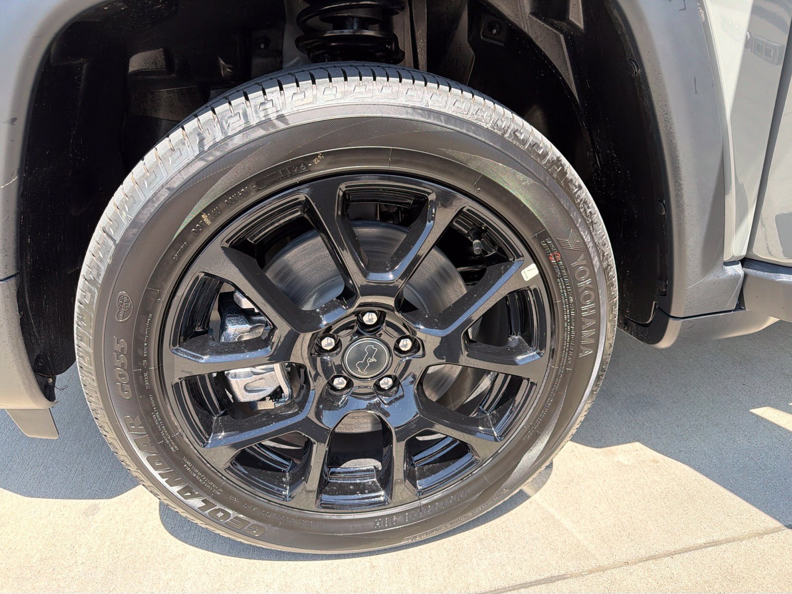 New 2026 Jeep Compass Latitude AWD/4WD image 12
