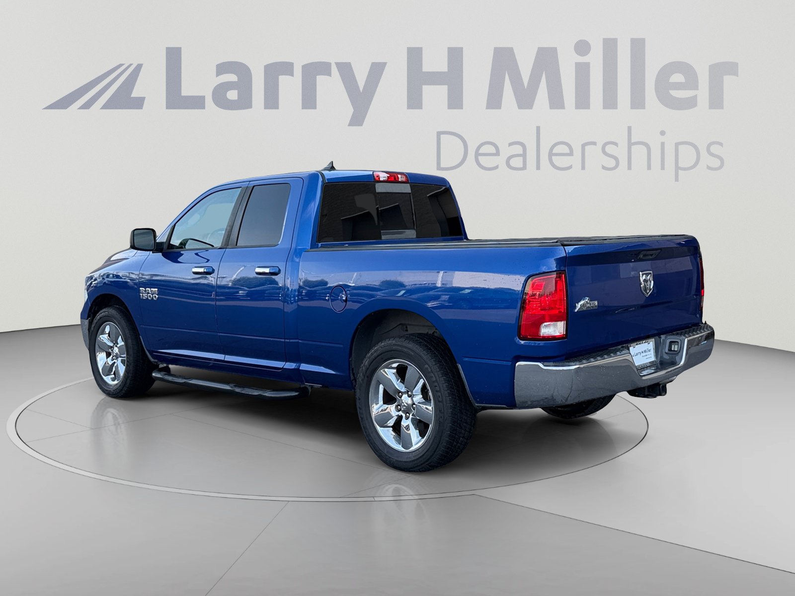 Used 2015 RAM 1500 Big Horn RWD image 3
