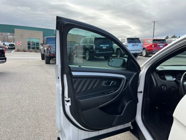 Used 2019 Ford Taurus SEL w/ Equipment Group 201A FWD image 25