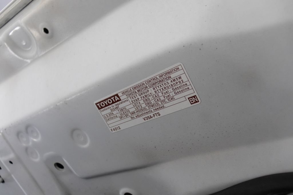 Used 2024 Toyota Tundra SR5 AWD/4WD image 34