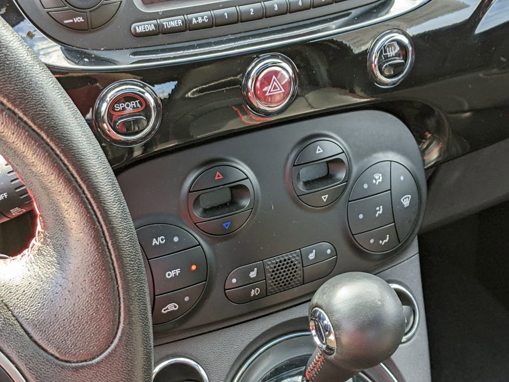 Used 2015 FIAT 500 Abarth w/ Beats Audio Package image 20