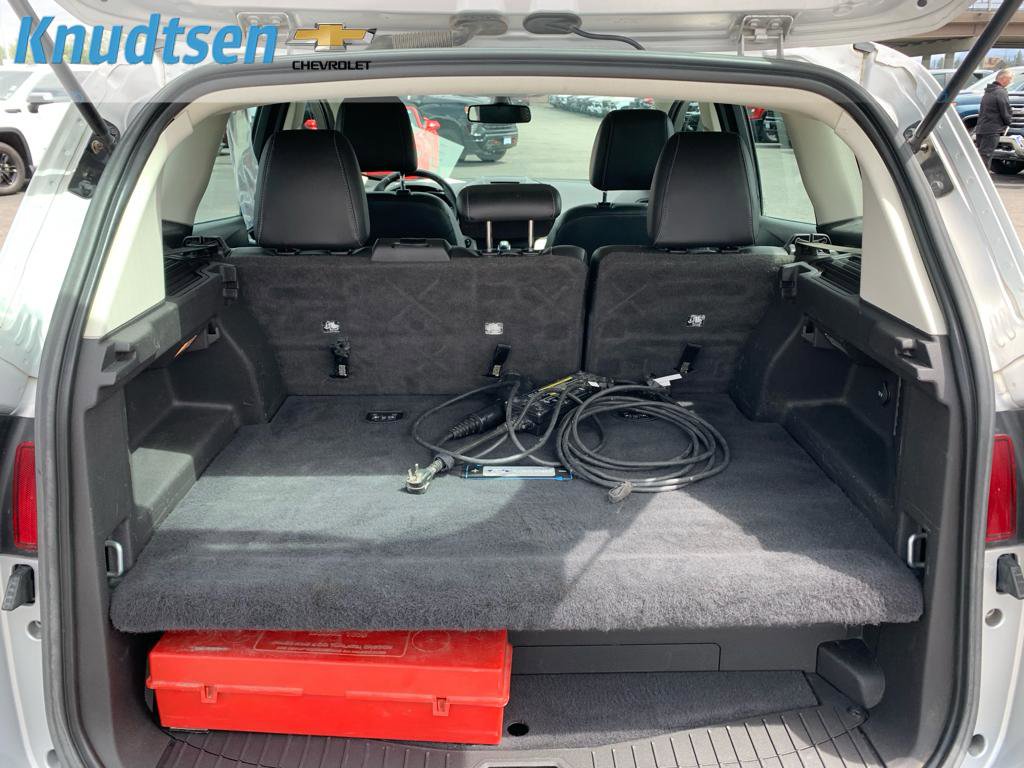 Used 2016 Ford C-MAX Energi SEL FWD image 17