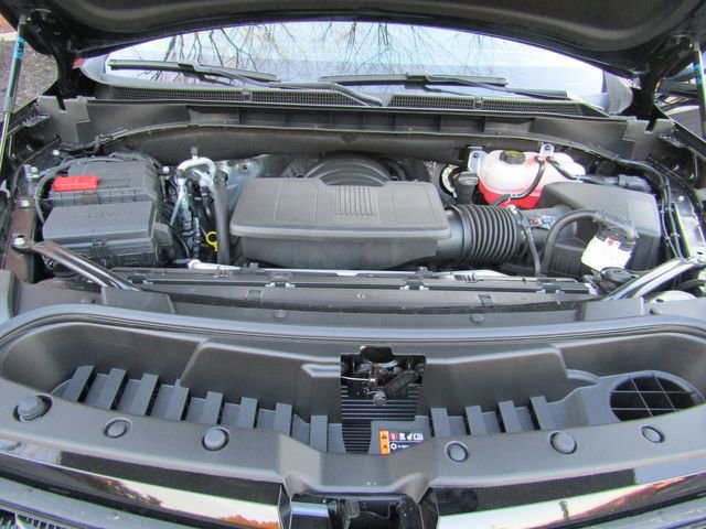Used 2025 Cadillac Escalade ESV Sport w/ Touring Package image 23